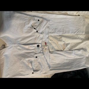 White Levis jeans